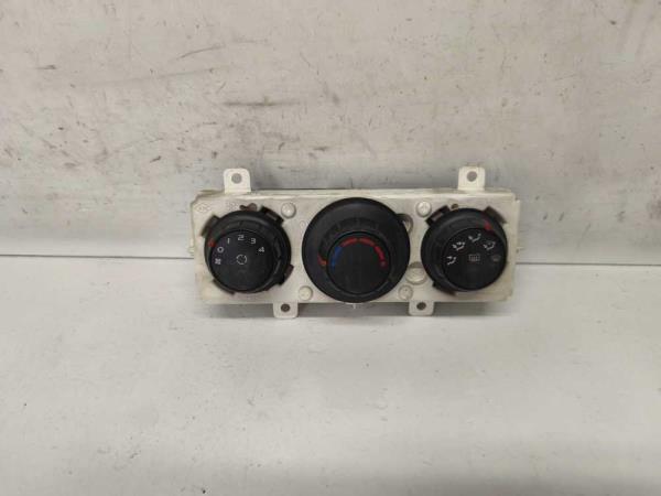 BOUTON CHAUFFAGE RENAULT MASTER 2010-2019 - Vue 1